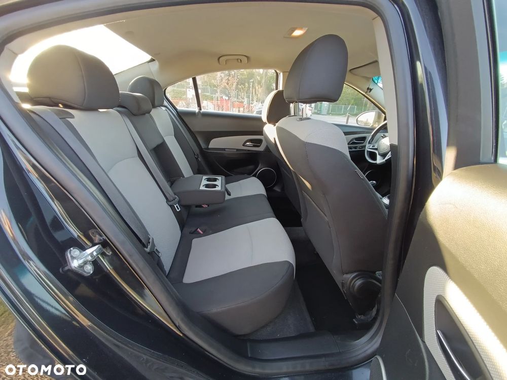 Chevrolet Cruze 2.0 D LT - 13