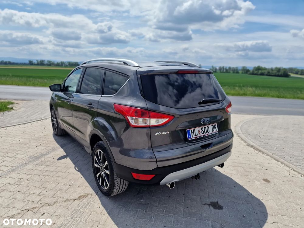 Ford Kuga 2.0 TDCi 4x4 Titanium - 13