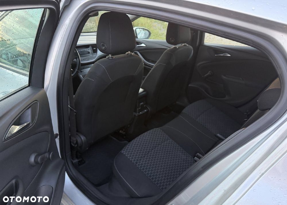 Opel Astra 1.6 CDTI Active - 13