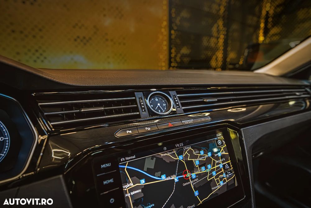 Volkswagen ARTEON 2.0 TDI DSG 4Motion R-Line - 29