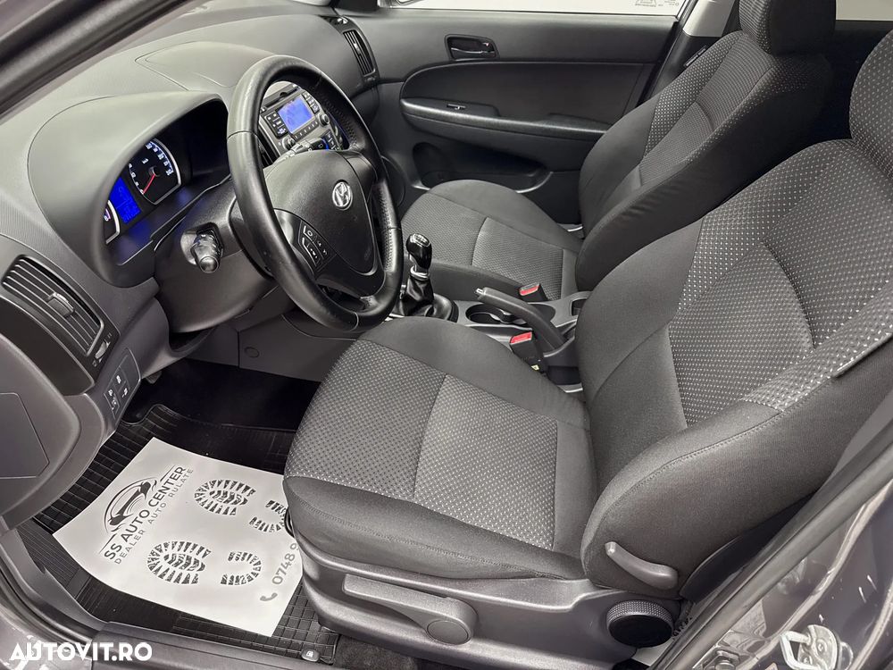 Hyundai i30 CW 1.4 GL Classic - 19