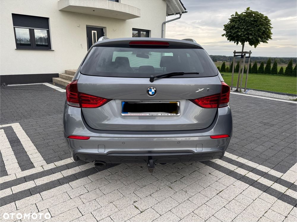 BMW X1 xDrive18d Sport Line - 4