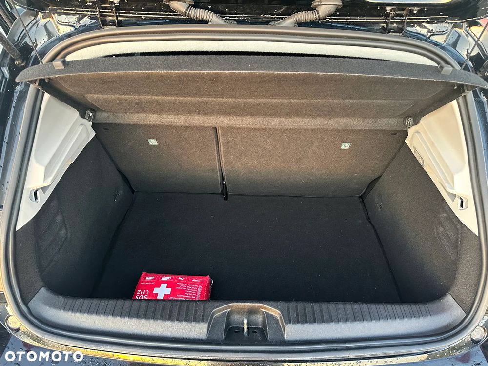 Renault Clio - 15