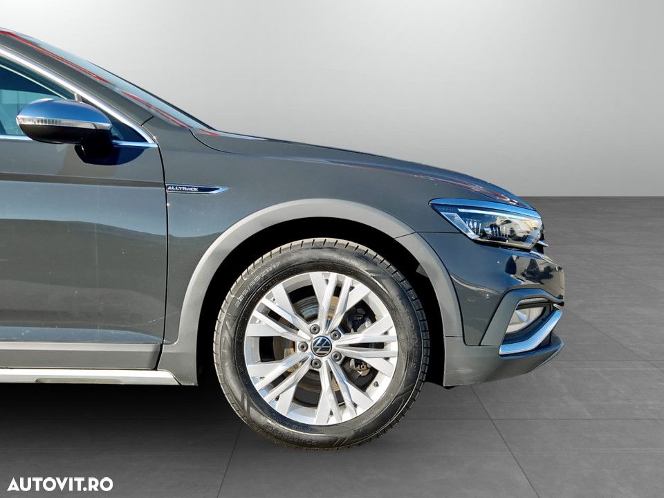 Volkswagen Passat Alltrack 2.0 TDI 4Mot DSG - 11