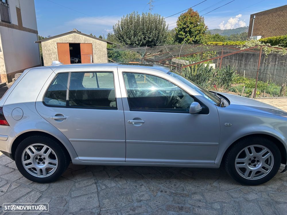 VW Golf 1.9 TDi 4M Highline - 3