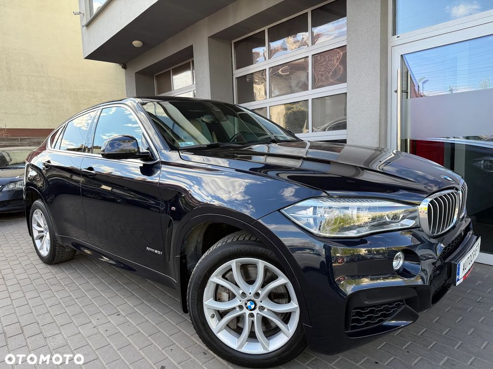 BMW X6 xDrive50i - 18