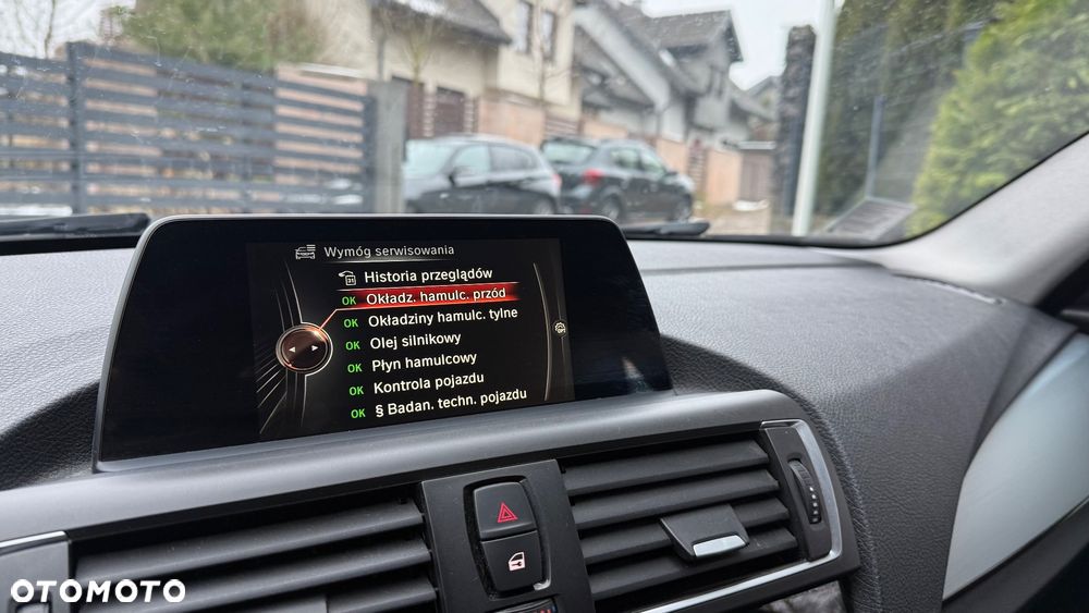 BMW Seria 1 118i Advantage - 31