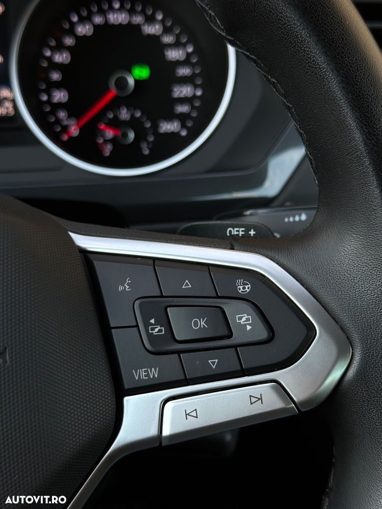 Volkswagen Tiguan 2.0 TDI SCR 4MOTION DSG Elegance - 32