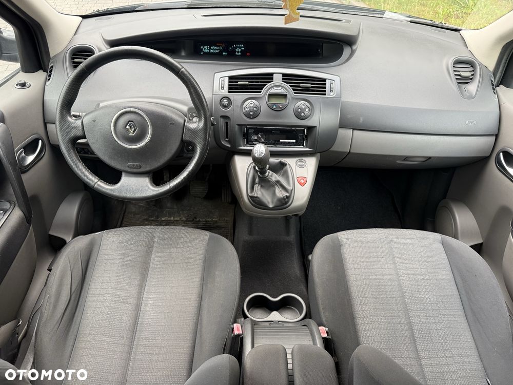 Renault Grand Scenic - 5