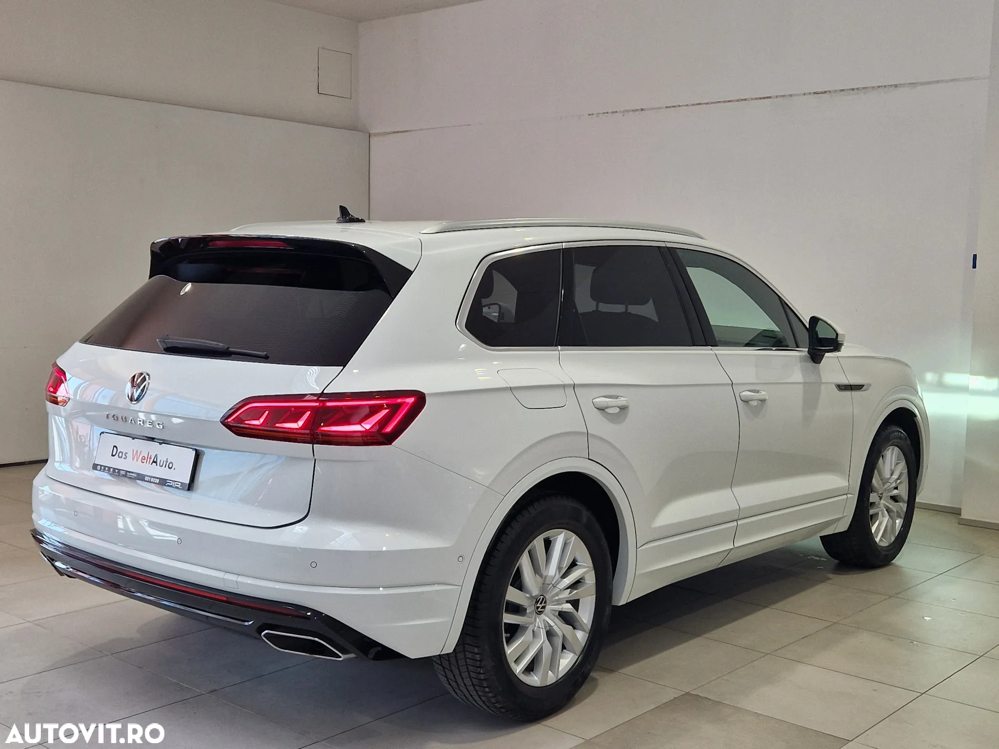 Volkswagen Touareg 3.0 V6 TDI 4Motion DPF Automatik R-Line - 7