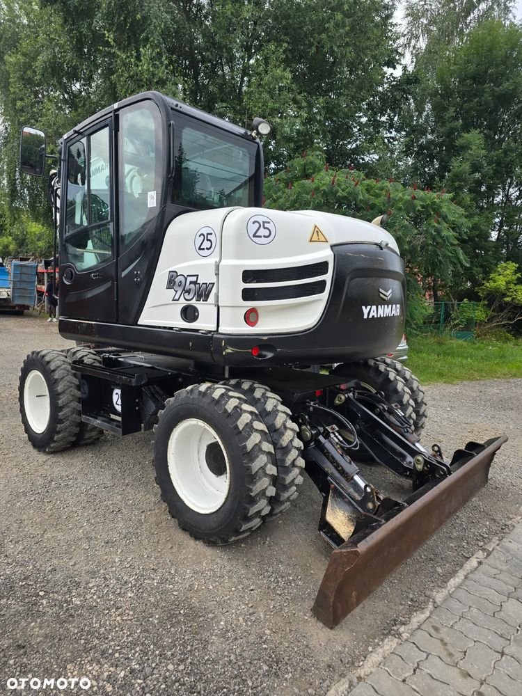 Yanmar B95W - 7