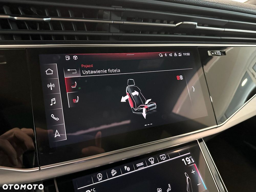 Audi SQ8 - 33