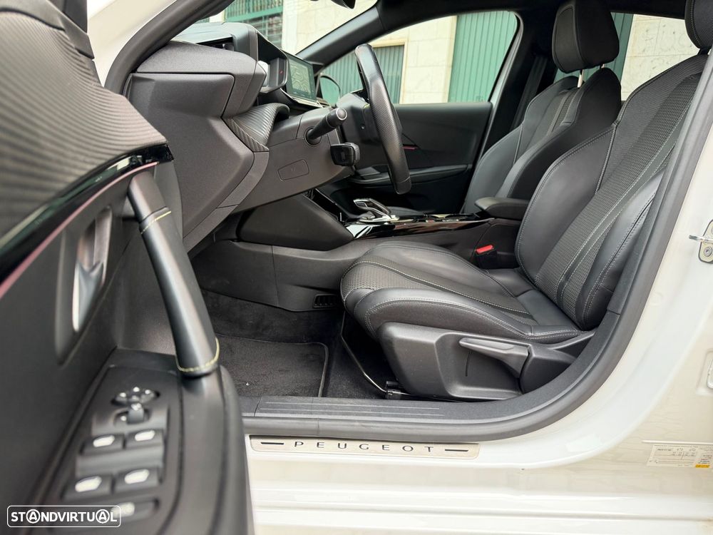 Peugeot e-208 50 kWh GT Pack - 9