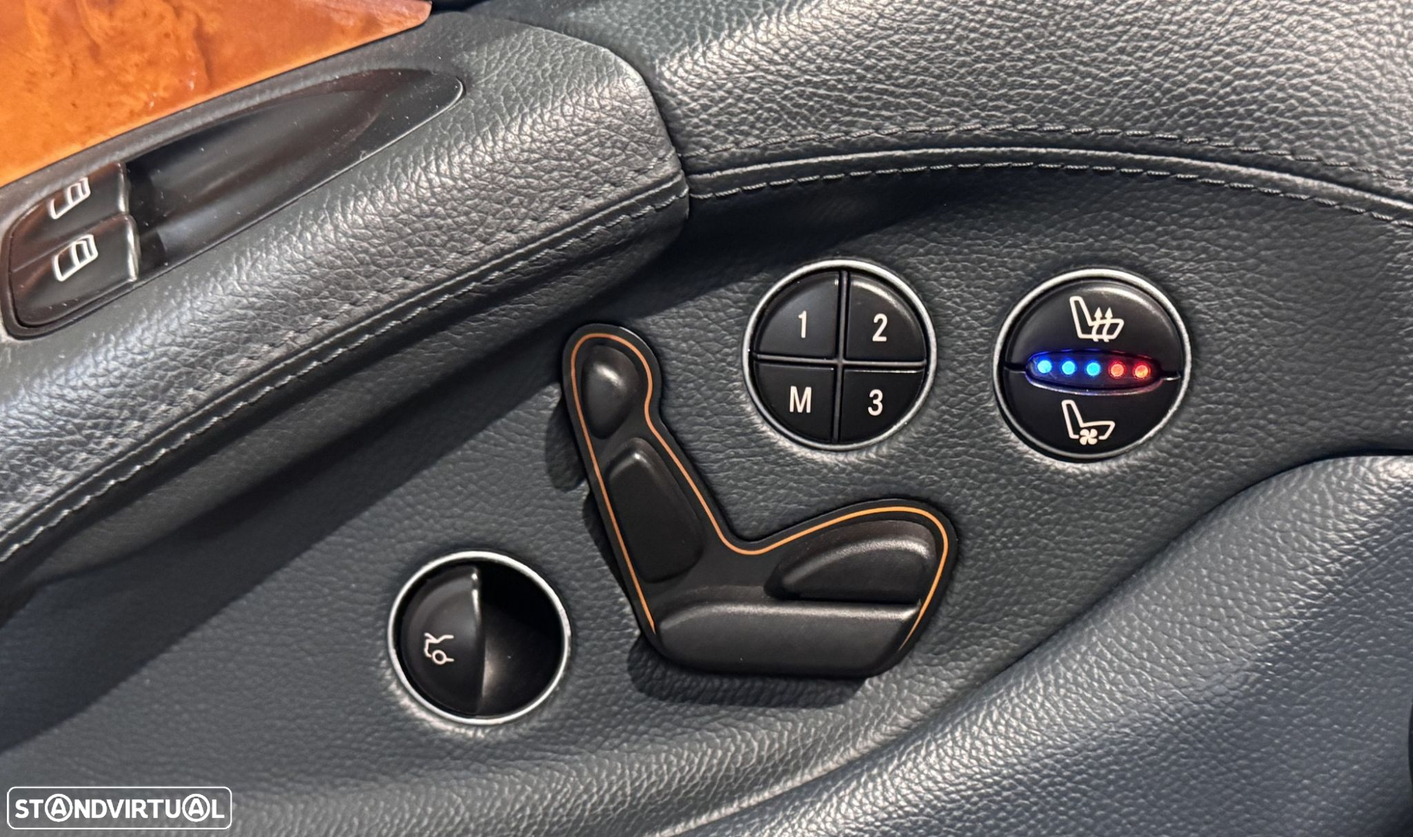 Mercedes-Benz SL 500 Standard - 34