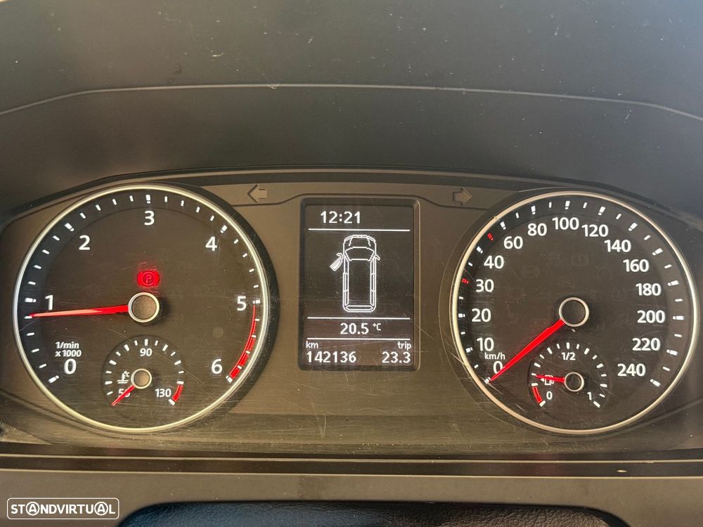 VW Transporter Multivan Business - 19