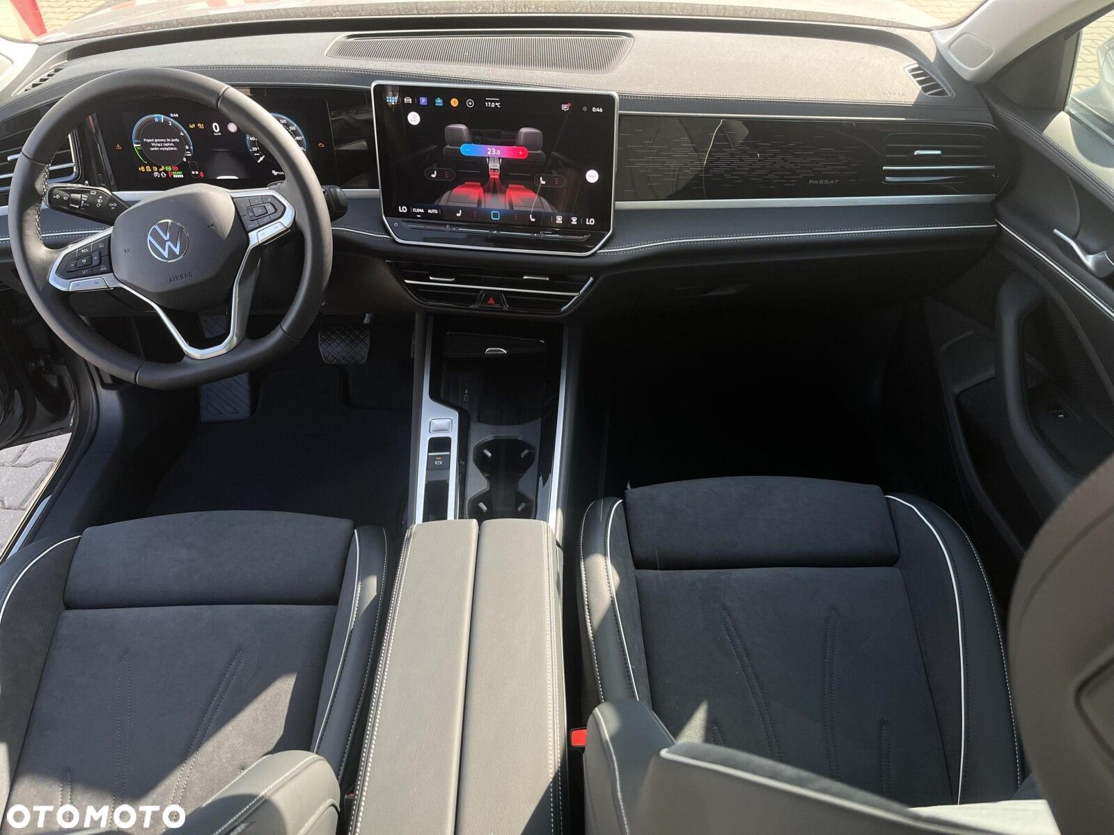 Volkswagen Passat - 25