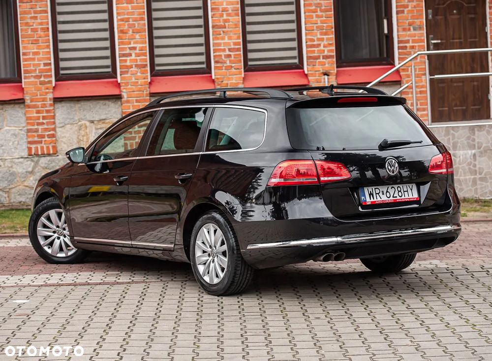 Volkswagen Passat 2.0 Blue TDI SCR Highline - 12