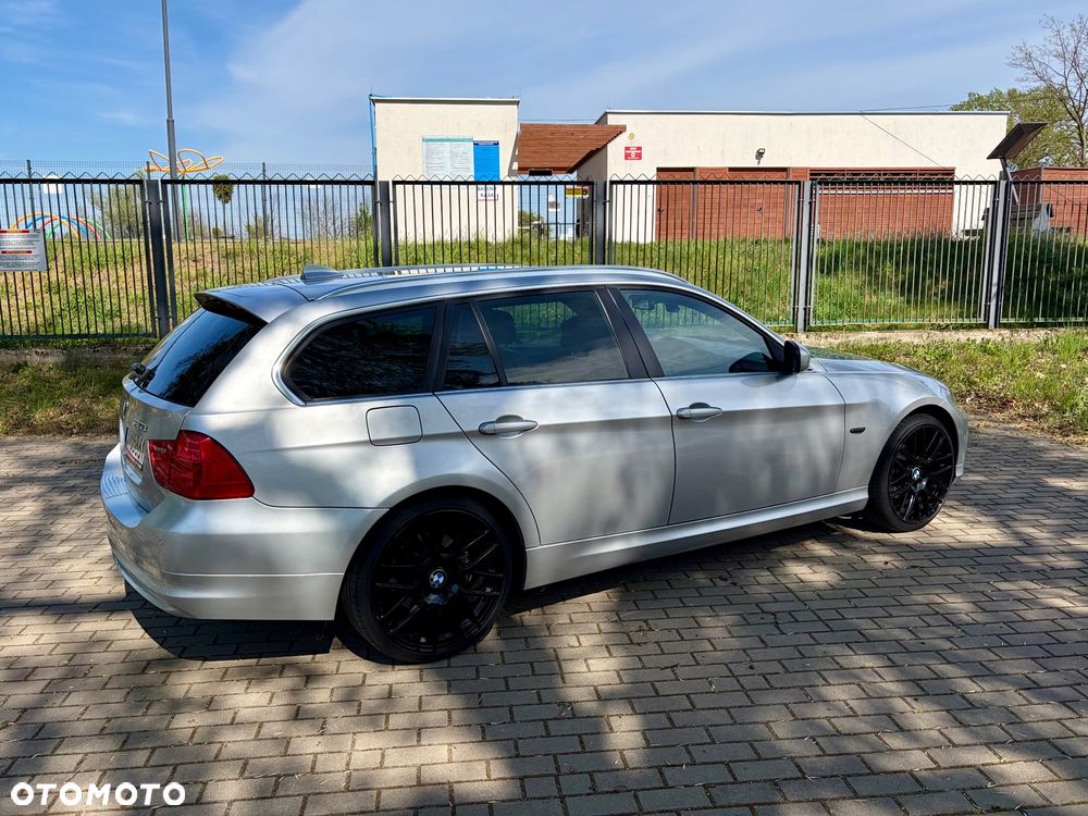 BMW Seria 3 320d xDrive DPF Edition Fleet - 4