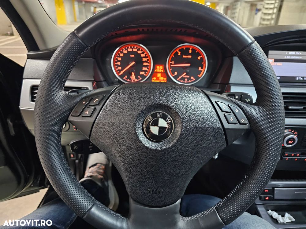 BMW Seria 5 520d Aut. Edition Exclusive - 6