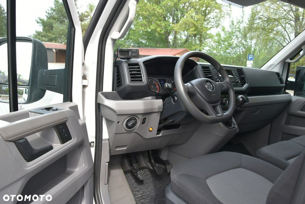 Volkswagen Crafter - 12