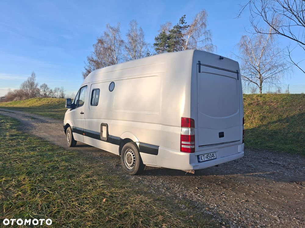 Mercedes-Benz Sprinter - 3