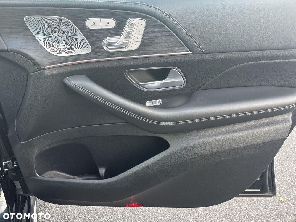 Mercedes-Benz GLE - 19