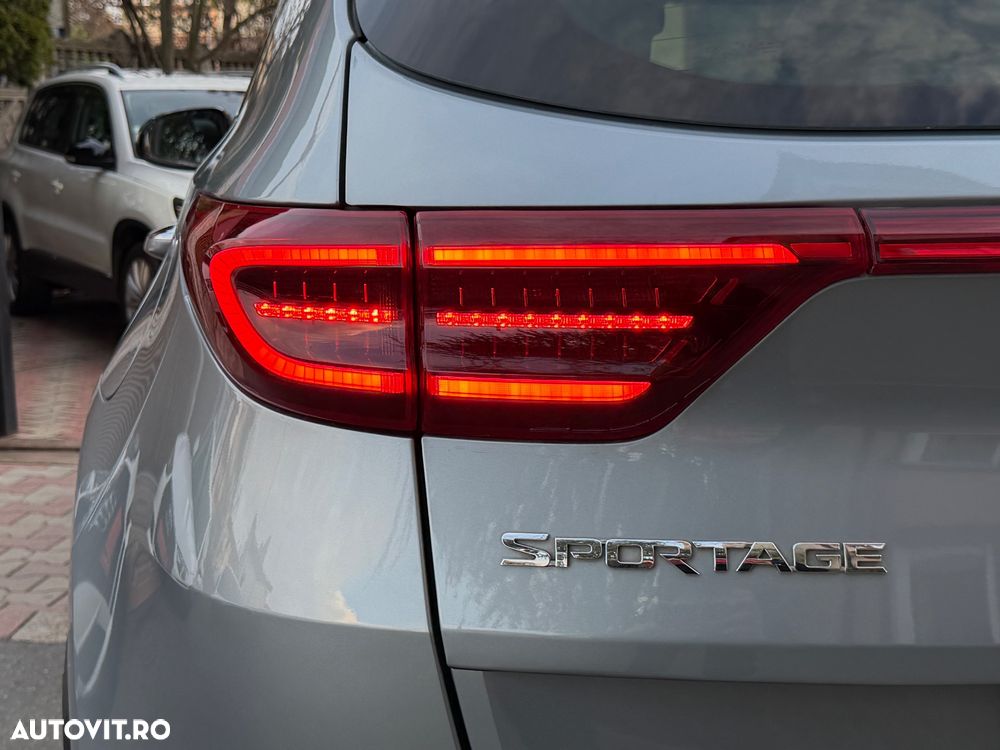 Kia Sportage 1.6 CRDI 2WD Eco-Dynamics+ (48V M-H) DCT GT-line - 27