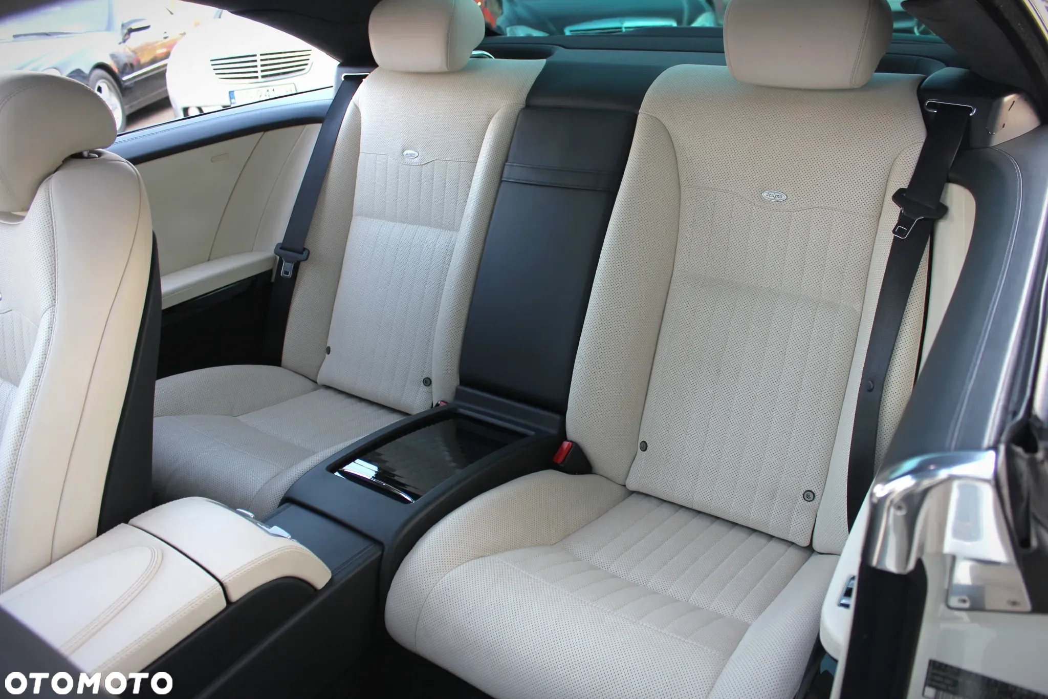Mercedes-Benz CL 500 7G-TRONIC - 22
