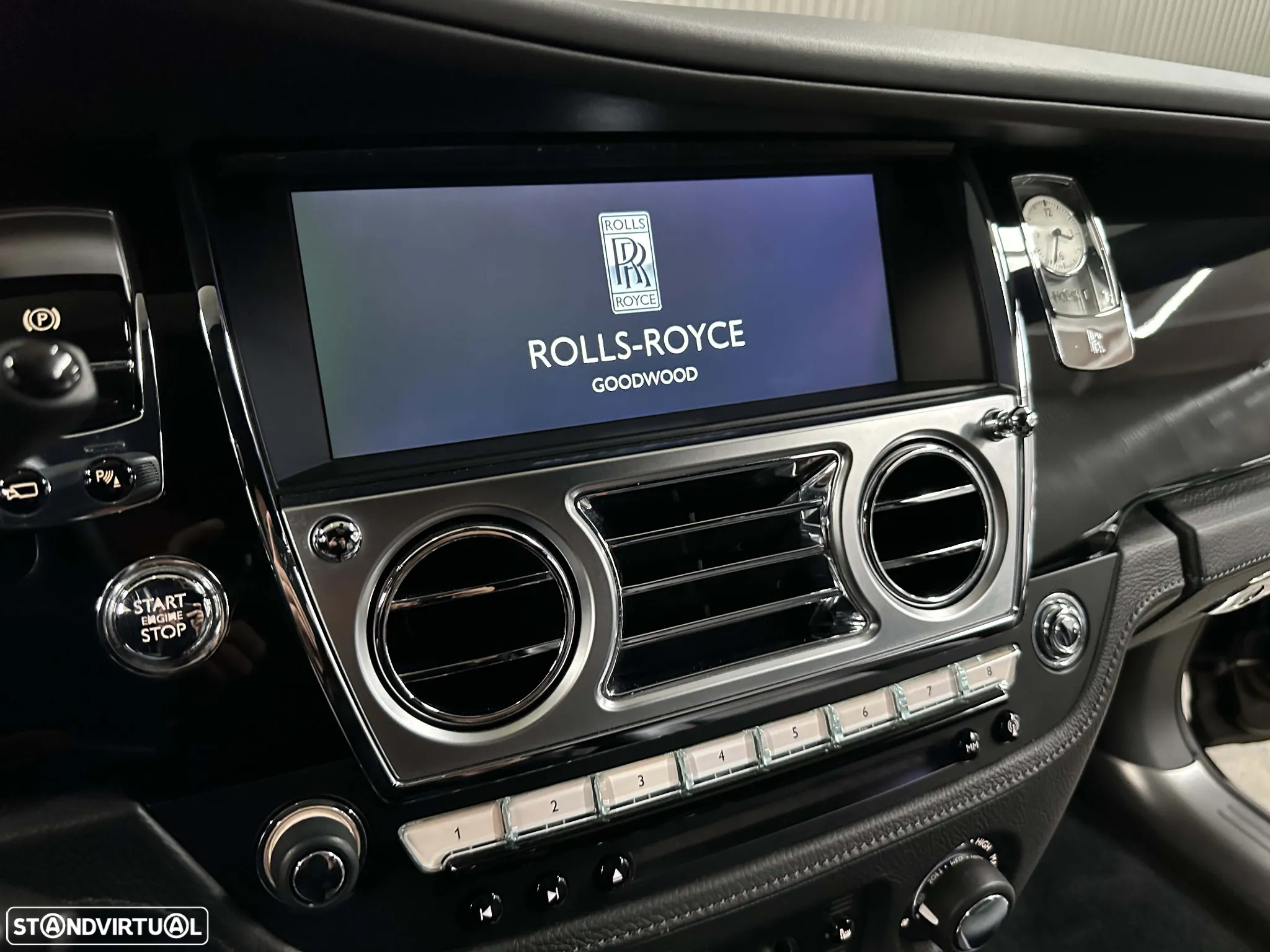 Rolls Royce Ghost - 41