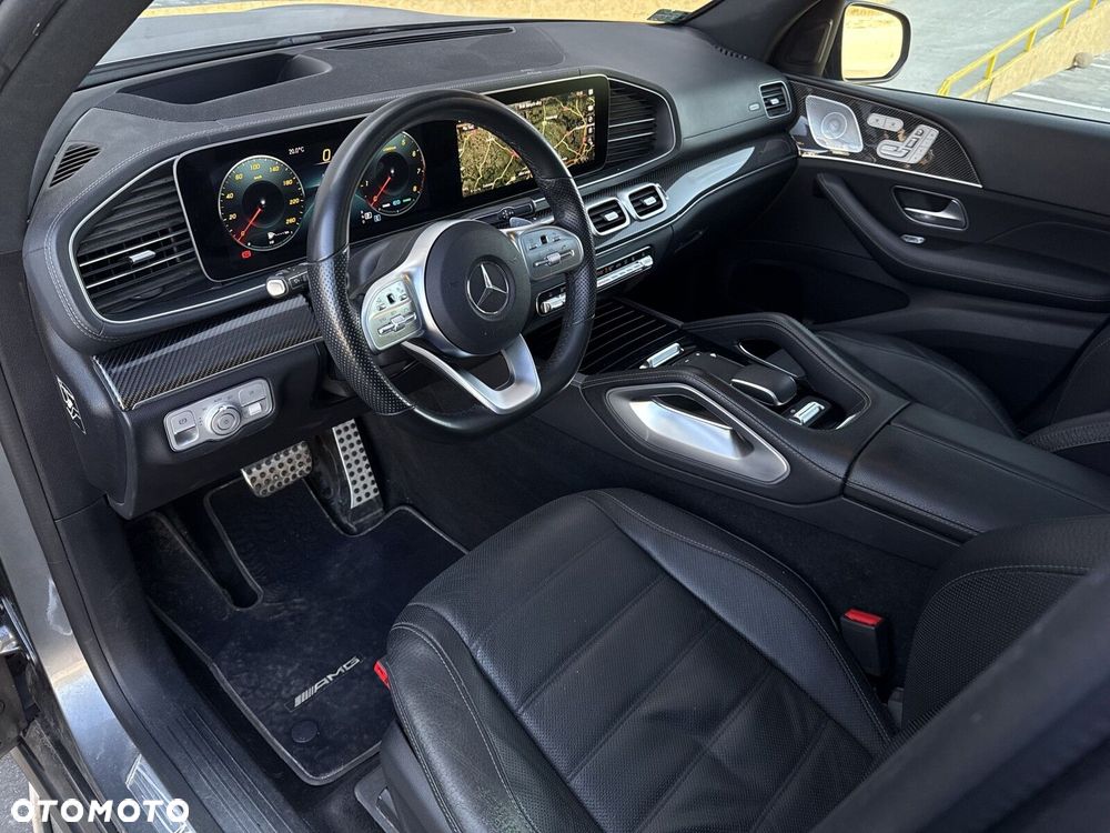 Mercedes-Benz GLS - 8