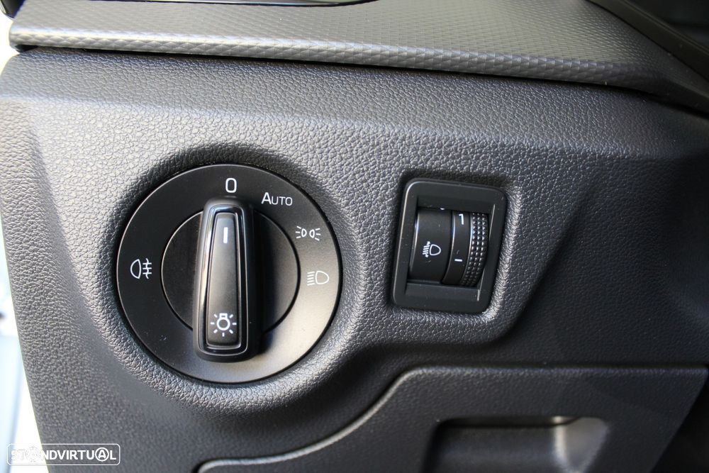 Skoda Kamiq 1.0 TSI Ambition DSG - 16