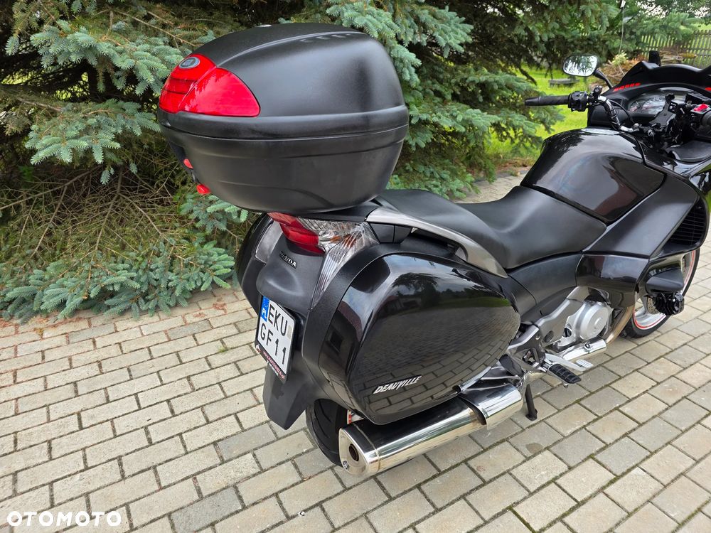Honda Deauville - 32