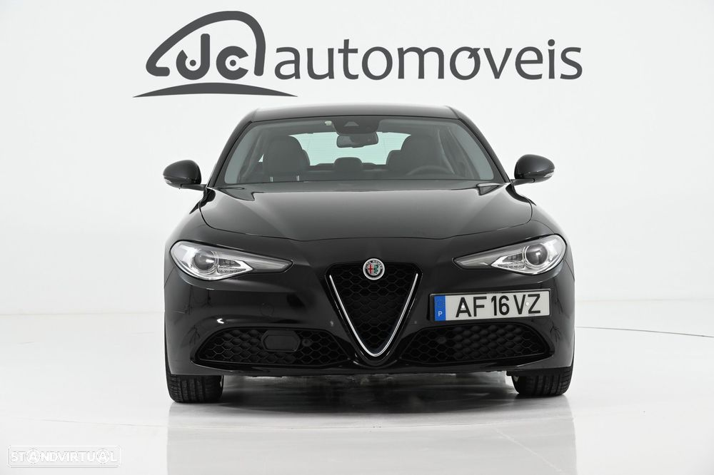 Alfa Romeo Giulia 2.2 D Ti AT8 - 5