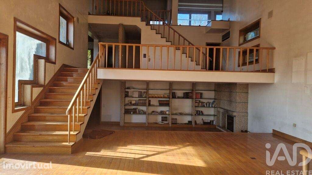 Casa / Villa T4 em Azurém de 759,00 m2 - Grande imagem: 3/16