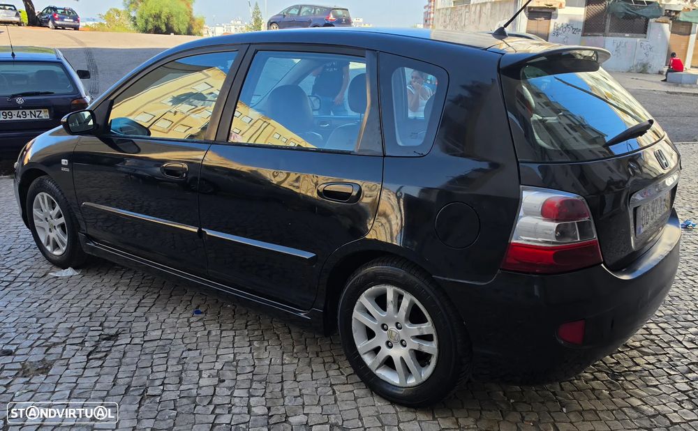 Honda Civic 1.7 CTDi ES Exclusive Hi-Tech - 2