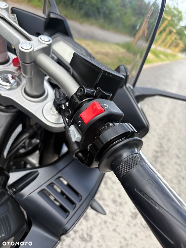 Yamaha FZ - 18