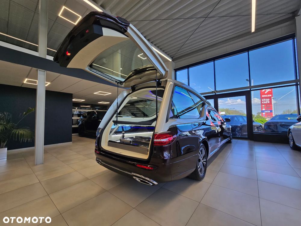 Mercedes-Benz Klasa E 200 Exclusive - 8