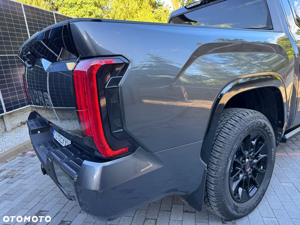 Toyota Tundra - 18