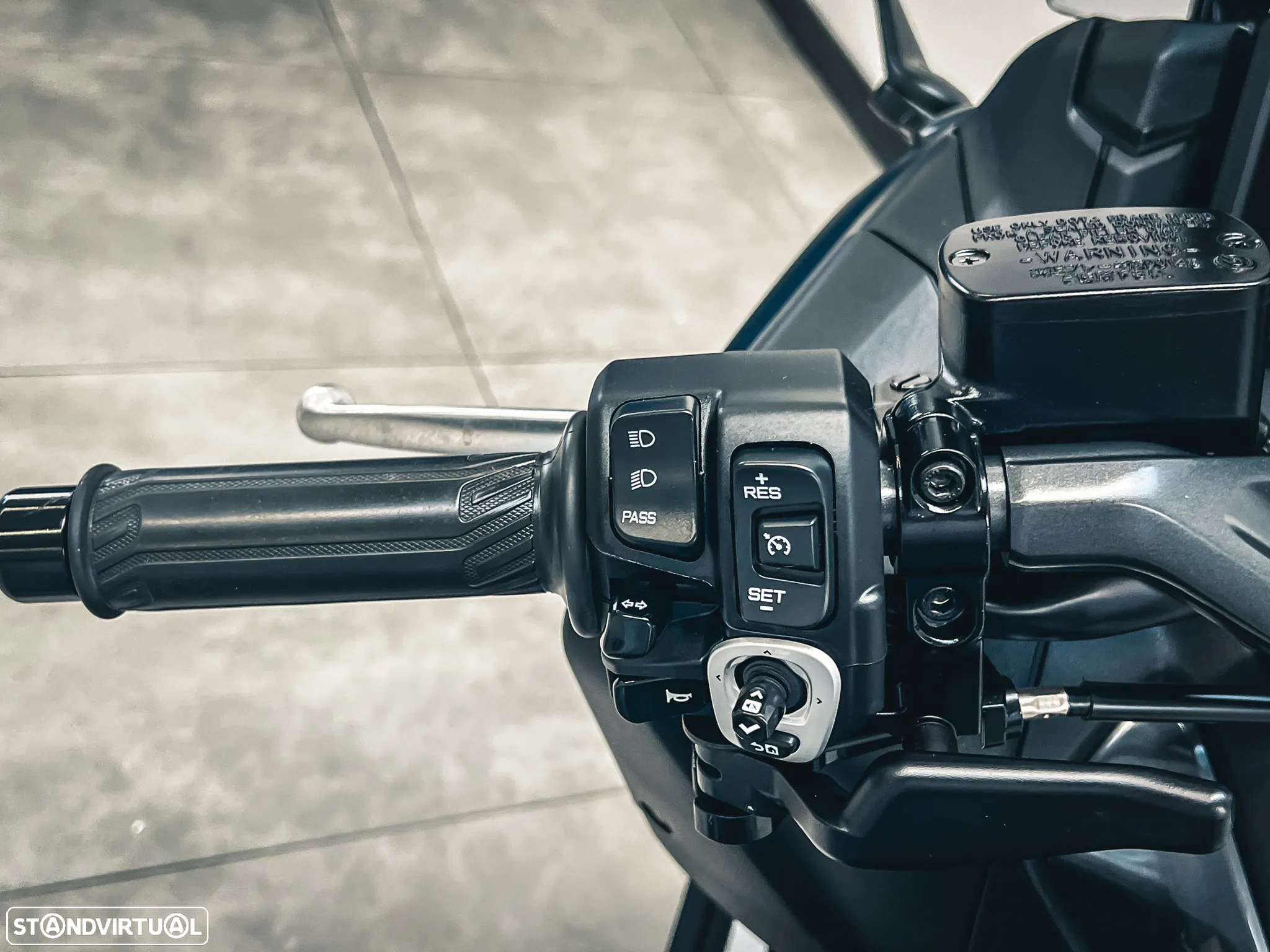 Yamaha TMAX TECH MAX - 14