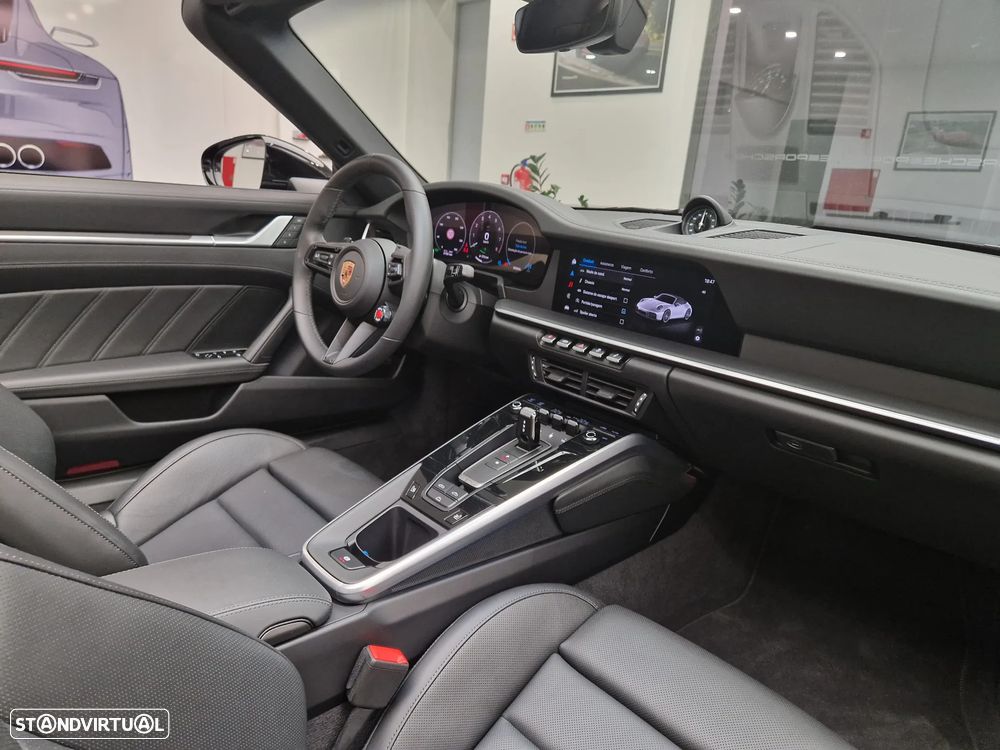 Porsche 911 (992) Carrera GTS - 37