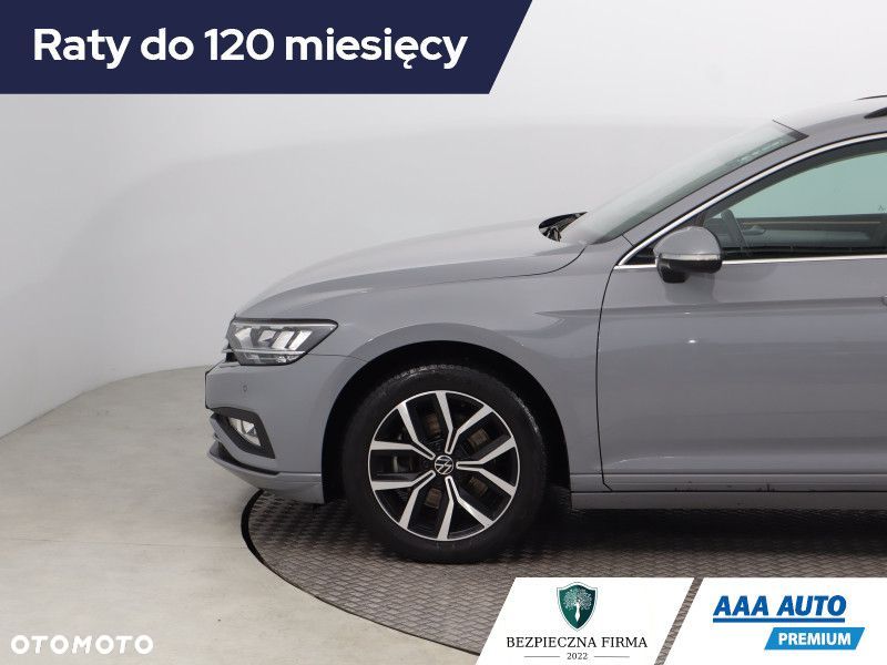 Volkswagen Passat Variant - 16