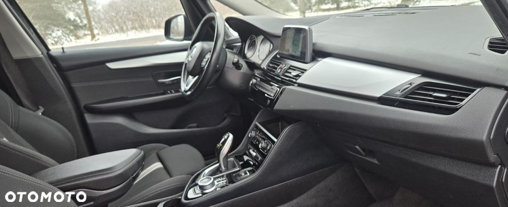 BMW Seria 2 218d GT Sport Line - 30