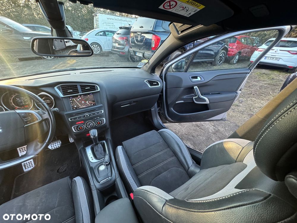 Citroën DS4 Cross 1.6 BlueHDi Be Chic S&S EAT6 - 10