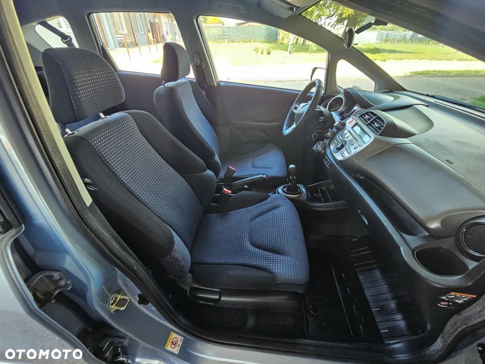 Honda Jazz 1.2 Base - 25