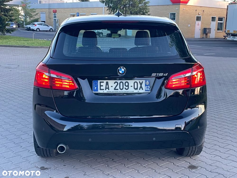 BMW Seria 2 216d Sport Line - 6