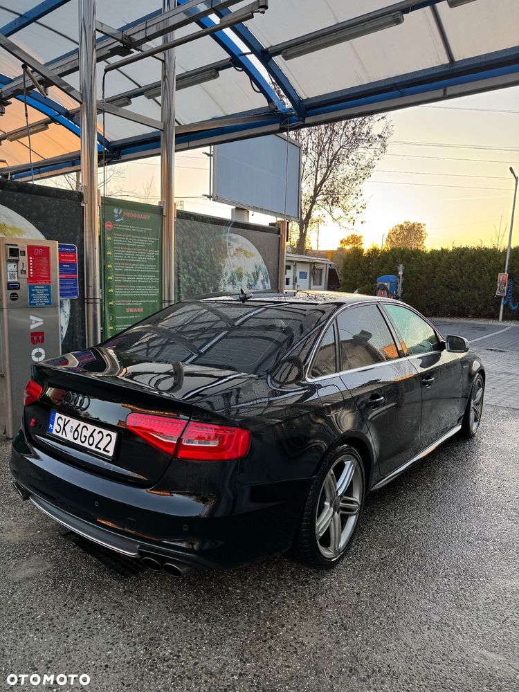 Audi S4 Limousine - 14