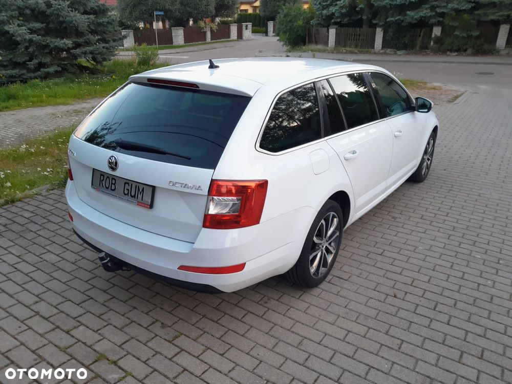 Skoda Octavia 2.0 TDI DSG Premium Edition - 7