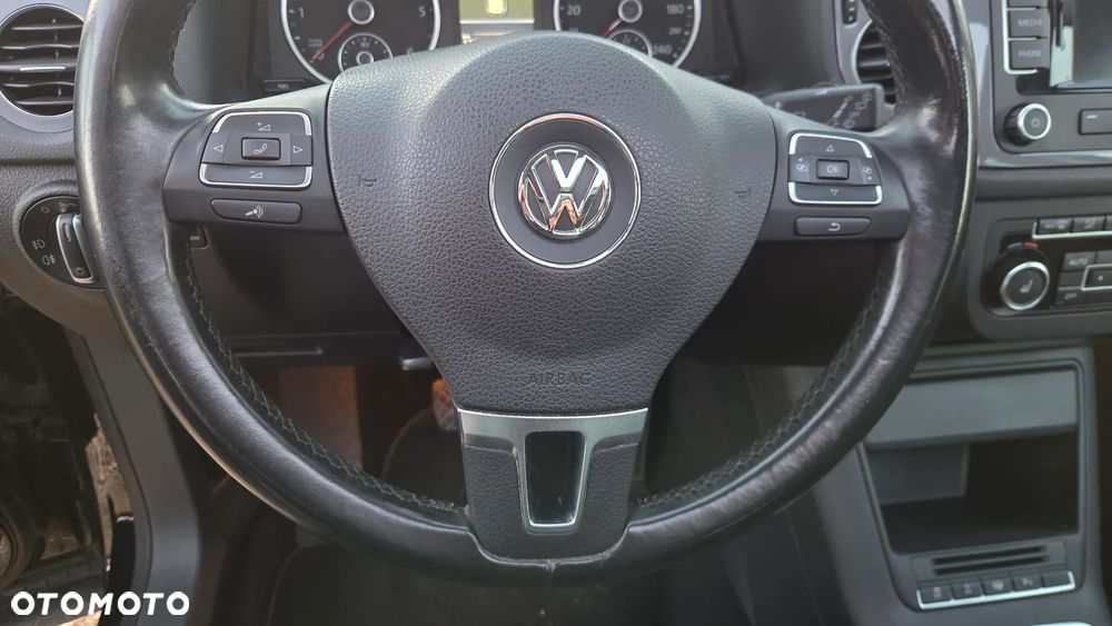 Volkswagen Tiguan 2.0 TDI DPF BlueMotion Technology Sport & Style - 14