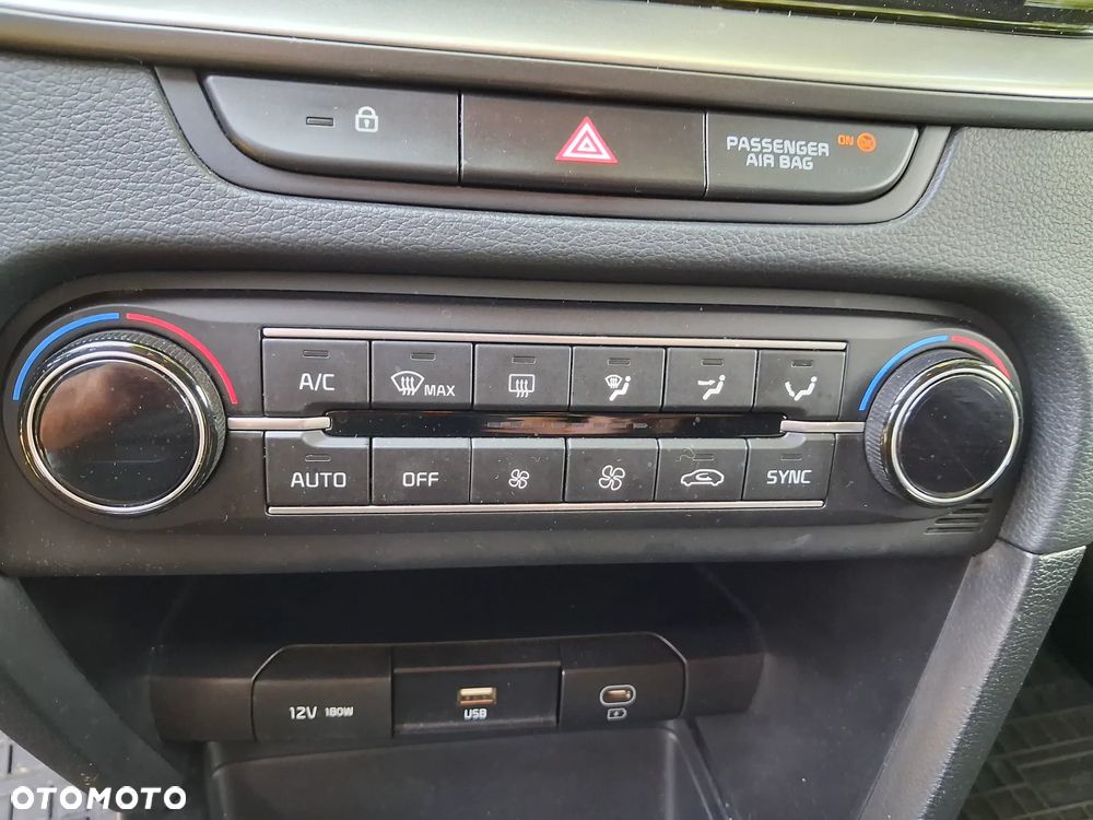 Kia XCeed - 6