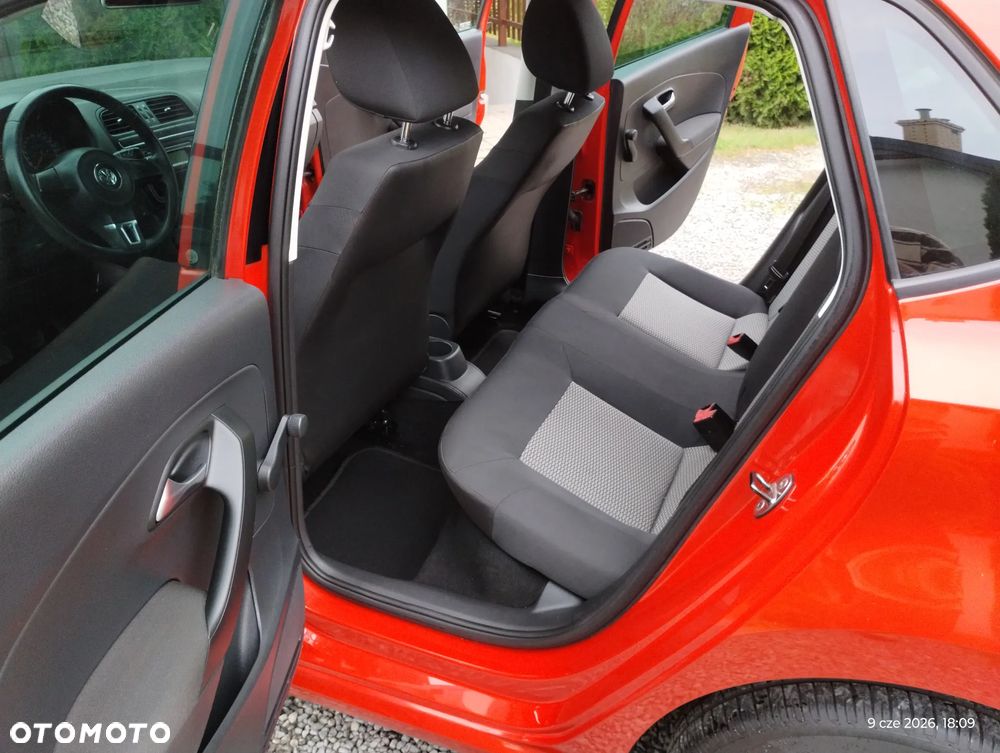 Volkswagen Polo 1.4 Comfortline - 25